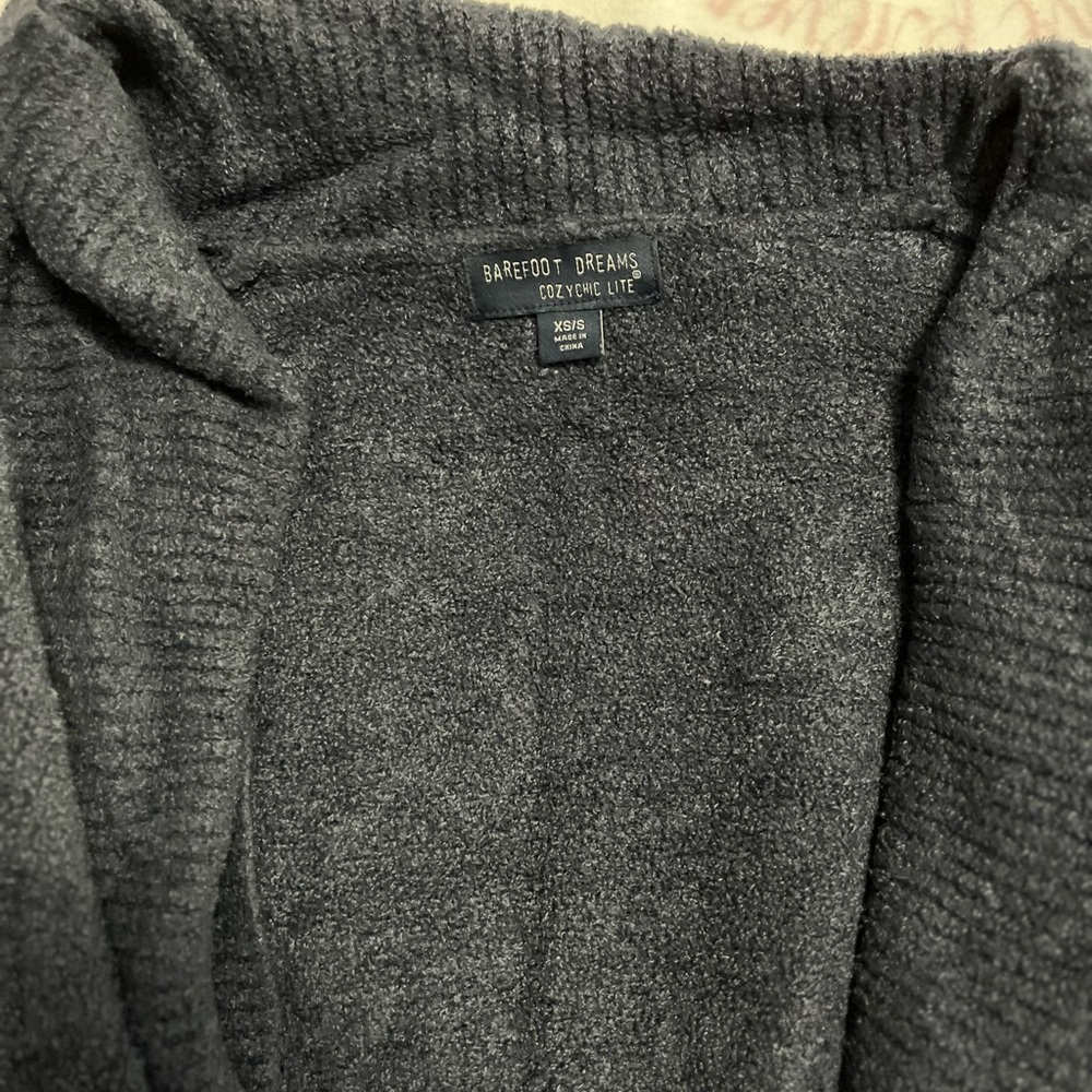Barefoot Dreams CozyChic Lite® Circle Cardi - Picture 5 of 7